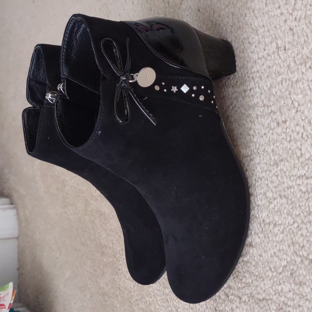 Nine West Anya Boots